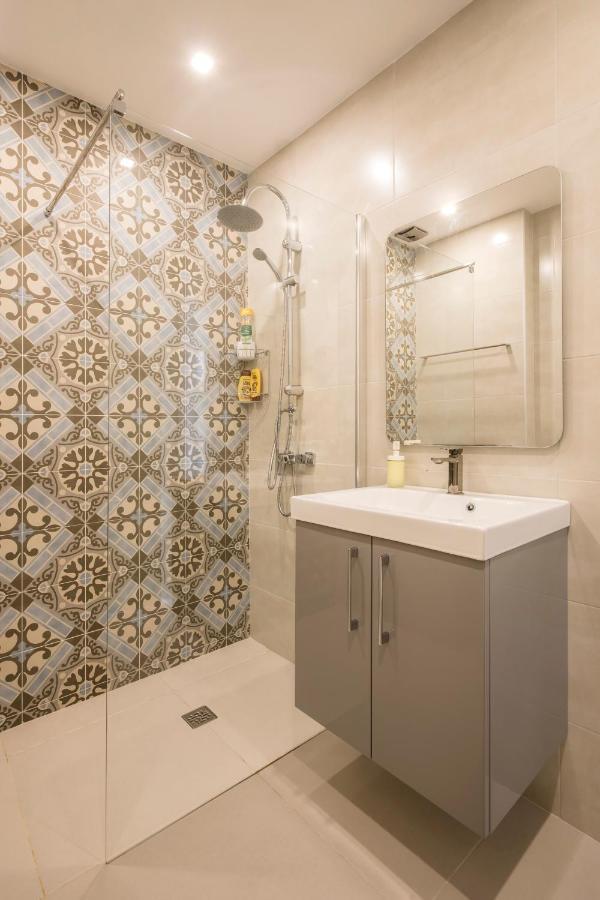Beautiful Seaview 2 Bedroom Apartment Praia Da Luz Екстер'єр фото